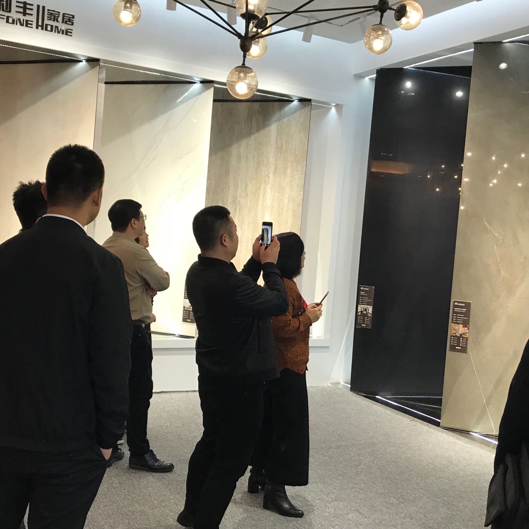 德利豐家居招商勢頭強勁 華中地區再添新商！(圖1)