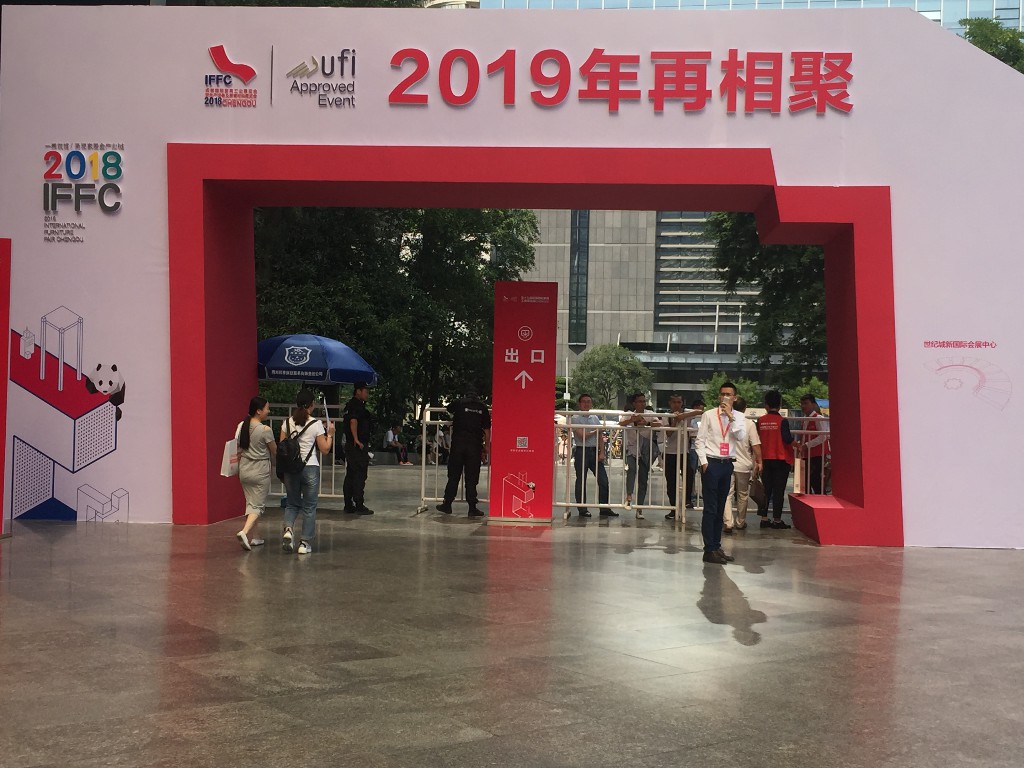 展會丨這次放“大招“了，德利豐成都國際家具(圖2)