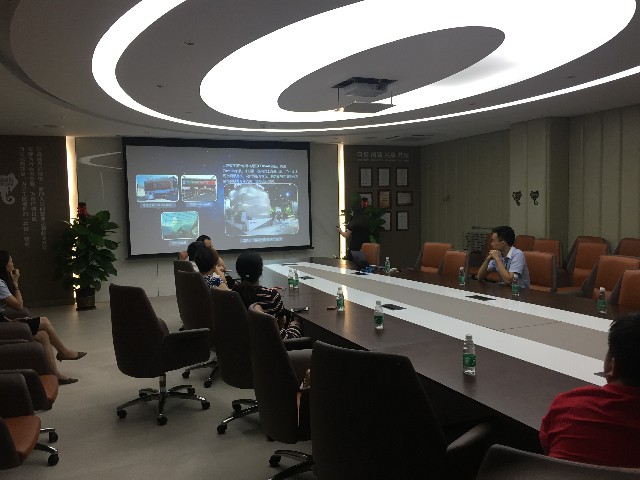 建材行業專家組團參觀德利豐家居，探討巖板發(圖3)
