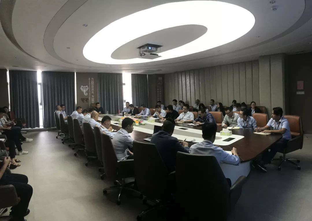 保持態勢,持續擴張 — 德利豐家居10月總結會圓(圖1) 保持態勢,持續擴張 — 德利豐家居10月總結會圓(圖1)